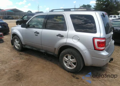 2012 Ford Escape Xlt z USA, uszkodzony, nr VIN 1FMCU0D77CKA27886